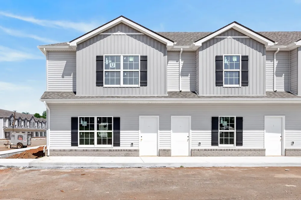 299 Summitcrest Drive #M1& M8 Clarksville, TN 37040