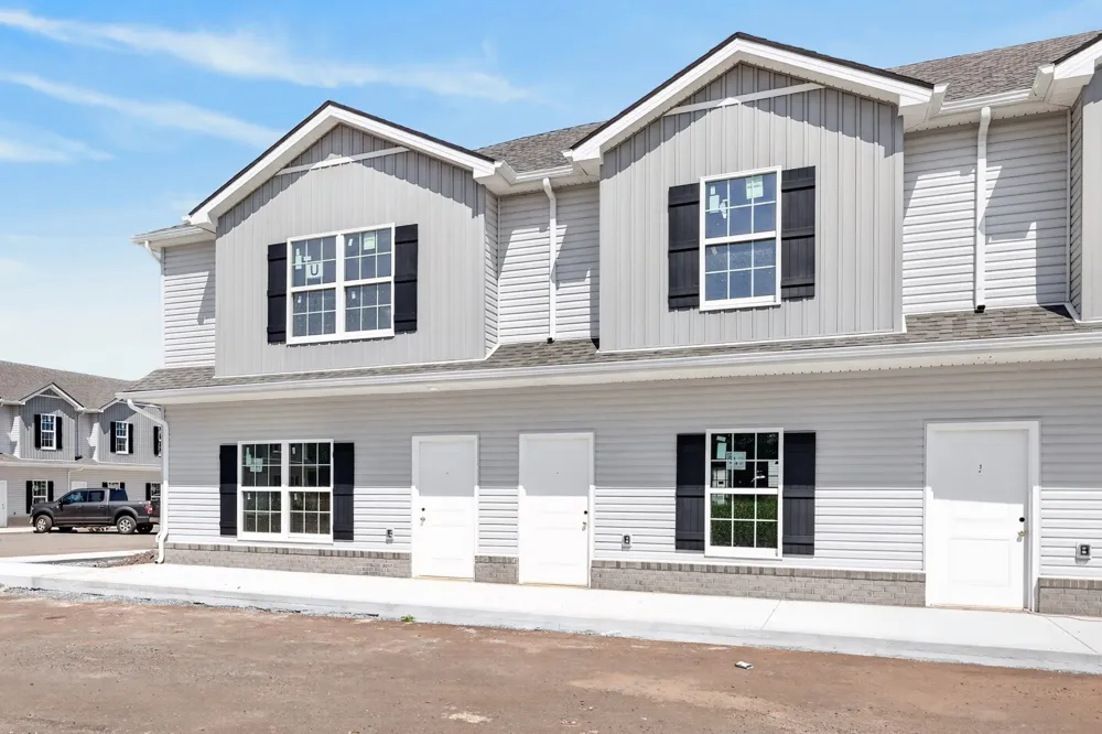 299 Summitcrest Drive #M1& M8 Clarksville, TN 37040