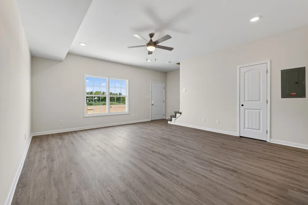 299 Summitcrest Drive #M1& M8 Clarksville, TN 37040