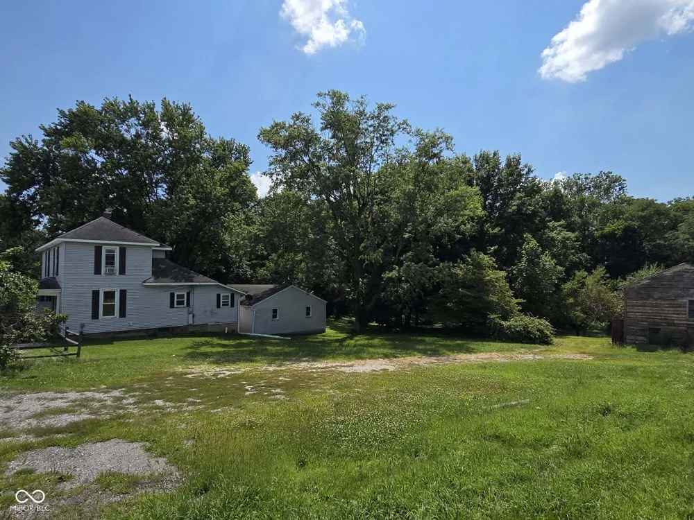 1521 S Washington Street Crawfordsville, IN 47933