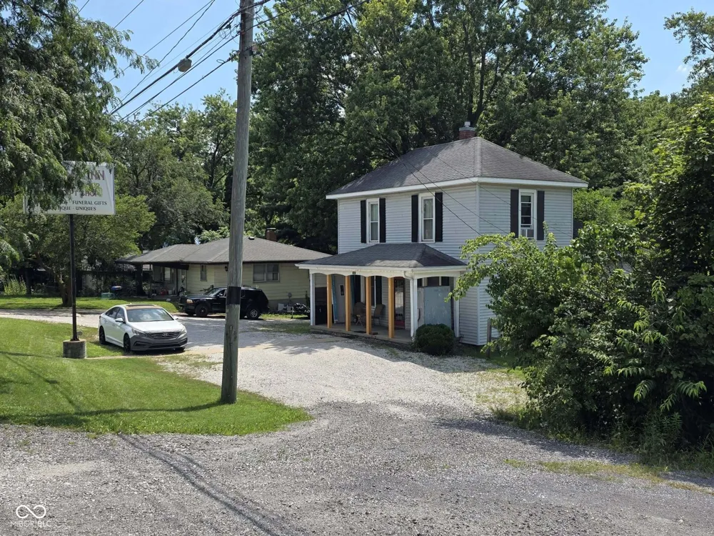 1521 S Washington Street Crawfordsville, IN 47933
