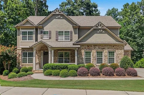 2720 Cogburn Lane