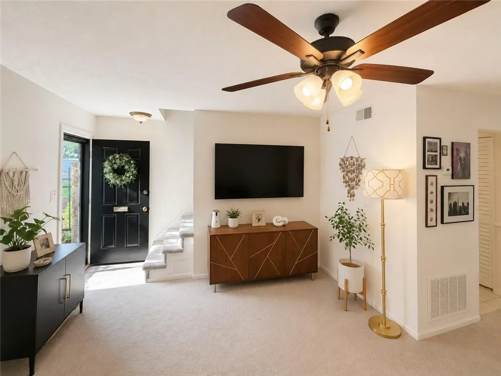 6402 Park Avenue #B4 Sandy Springs, GA 30342