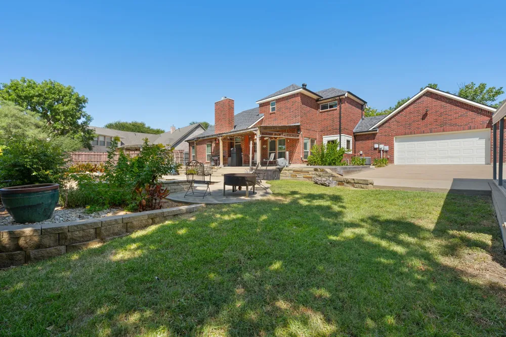 1907 Clearview Drive Ennis, TX 75119