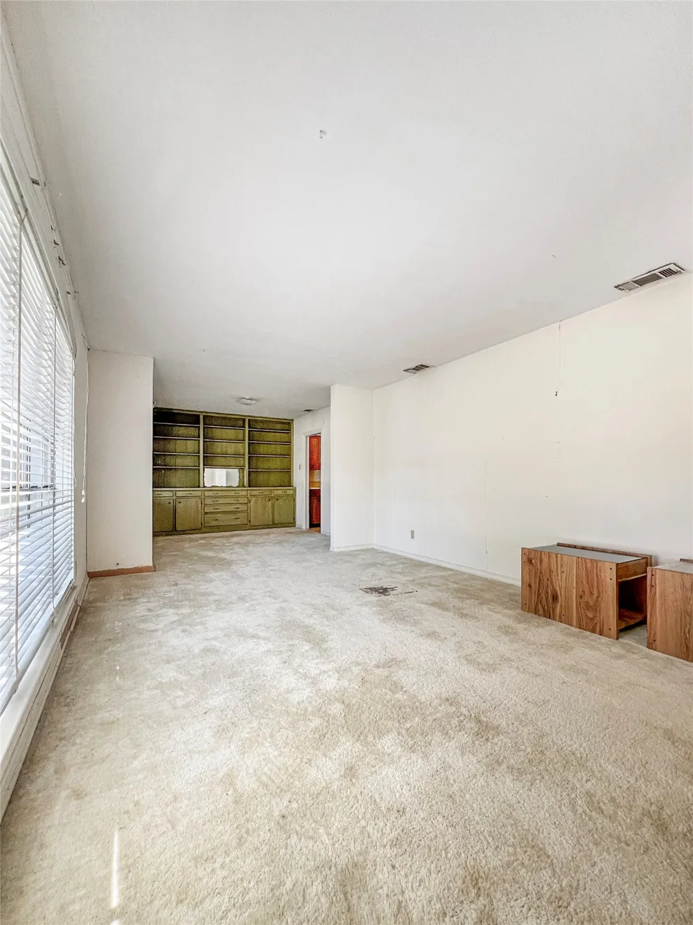 2706 Bois D Arc Street Commerce, TX 75428