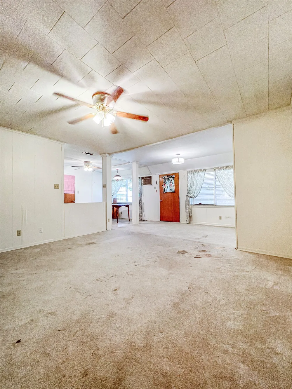 2706 Bois D Arc Street Commerce, TX 75428