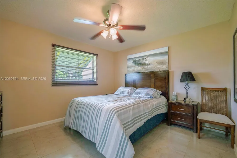 4712 NW 47th Ter Tamarac, FL 33319