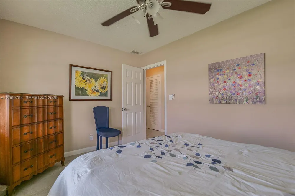 4712 NW 47th Ter Tamarac, FL 33319