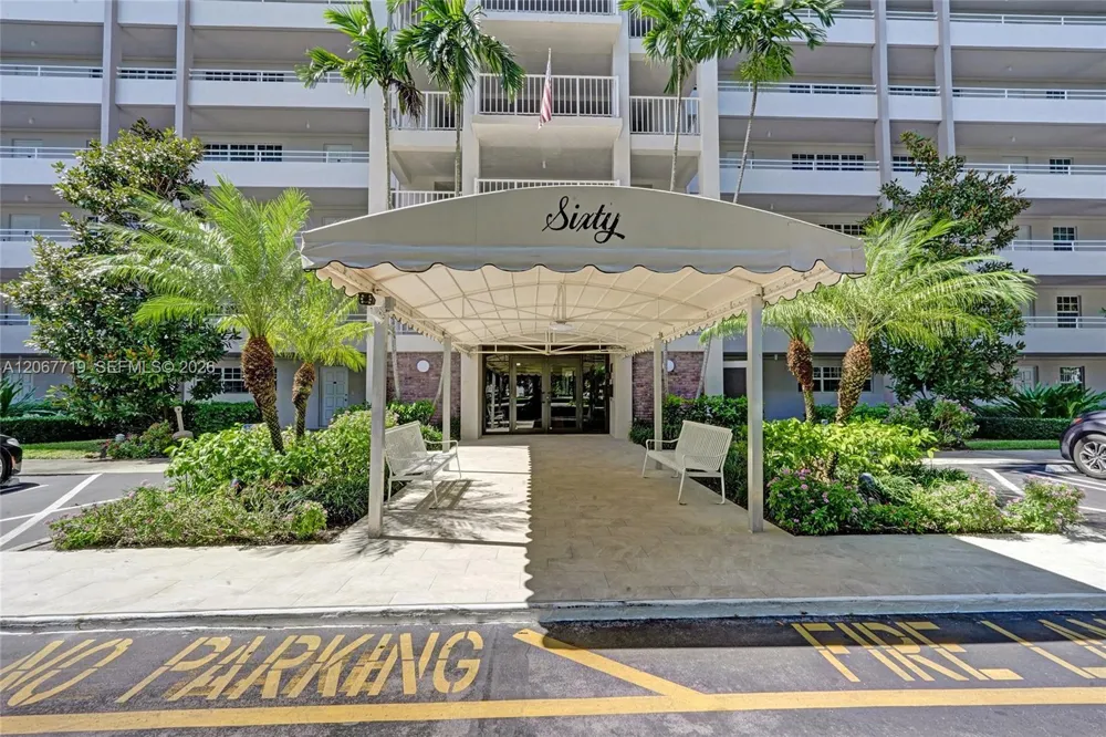 605 Oaks Dr #504 Pompano Beach, FL 33069