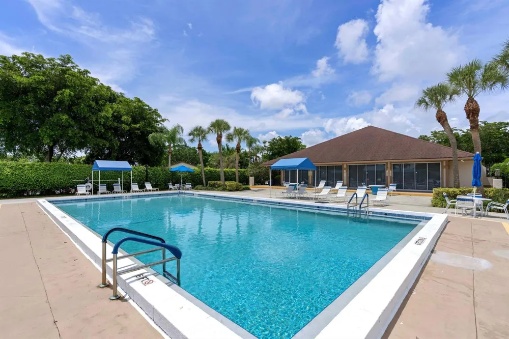 9 Danby Place Boynton Beach, FL 33426