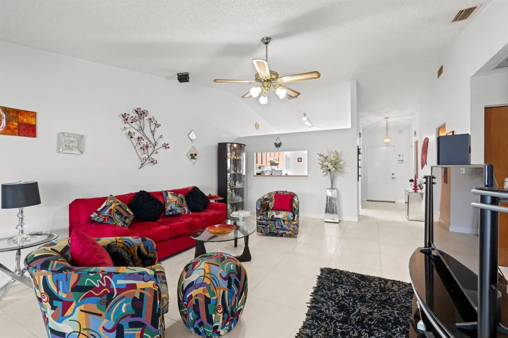 9 Danby Place Boynton Beach, FL 33426
