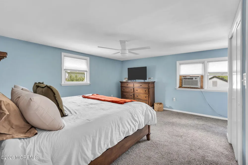 314 Pine Drive Manahawkin, NJ 08050
