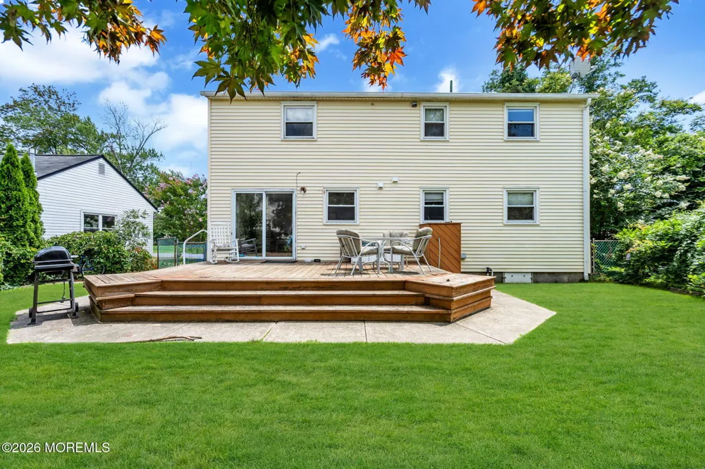 314 Pine Drive Manahawkin, NJ 08050