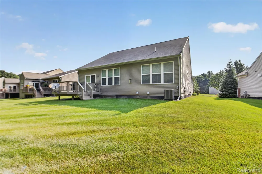 3578 Rainier Drive Oceola Township, MI 48843