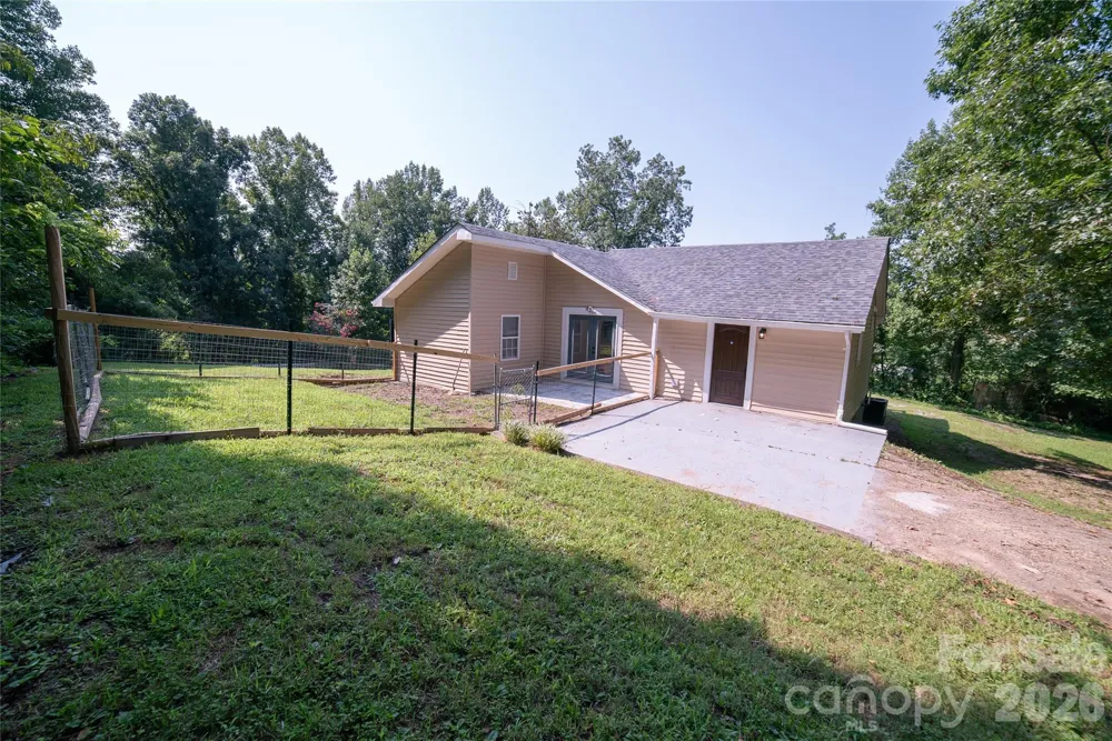 1240 Piedmont Drive NW Lenoir, NC 28645