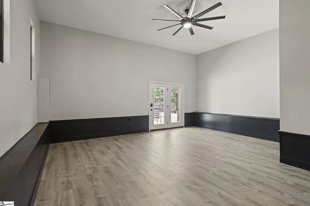 40 Ridings Road Campobello, SC 29322