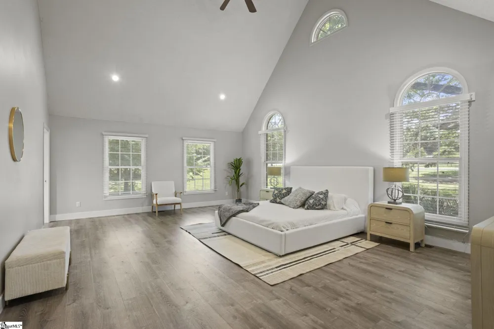 40 Ridings Road Campobello, SC 29322