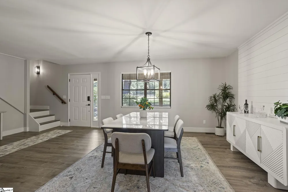 40 Ridings Road Campobello, SC 29322