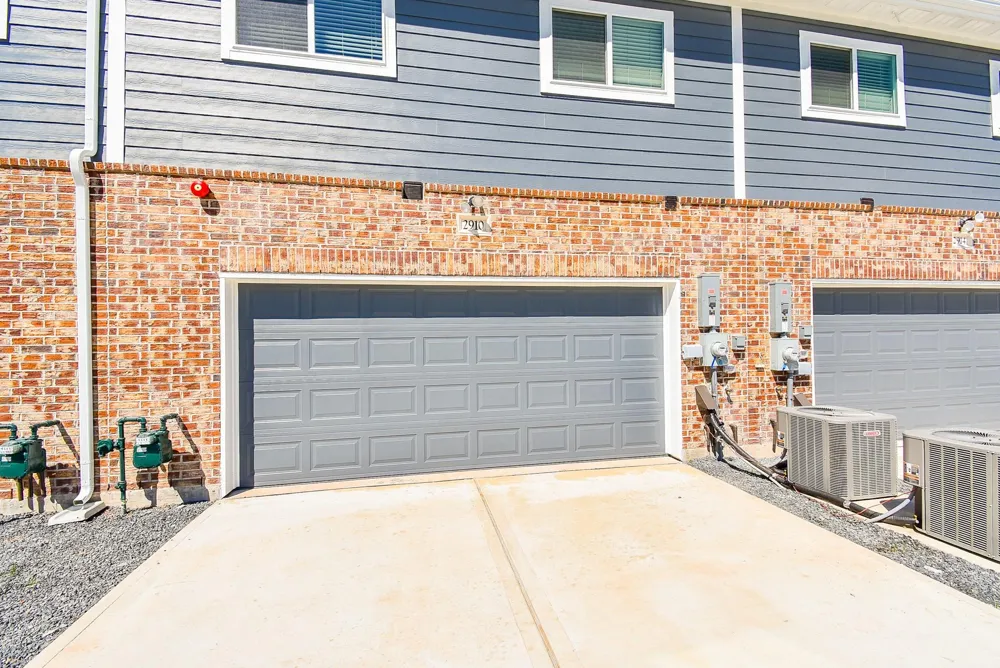 2910 Scanlan Meadow #18 Missouri City, TX 77459