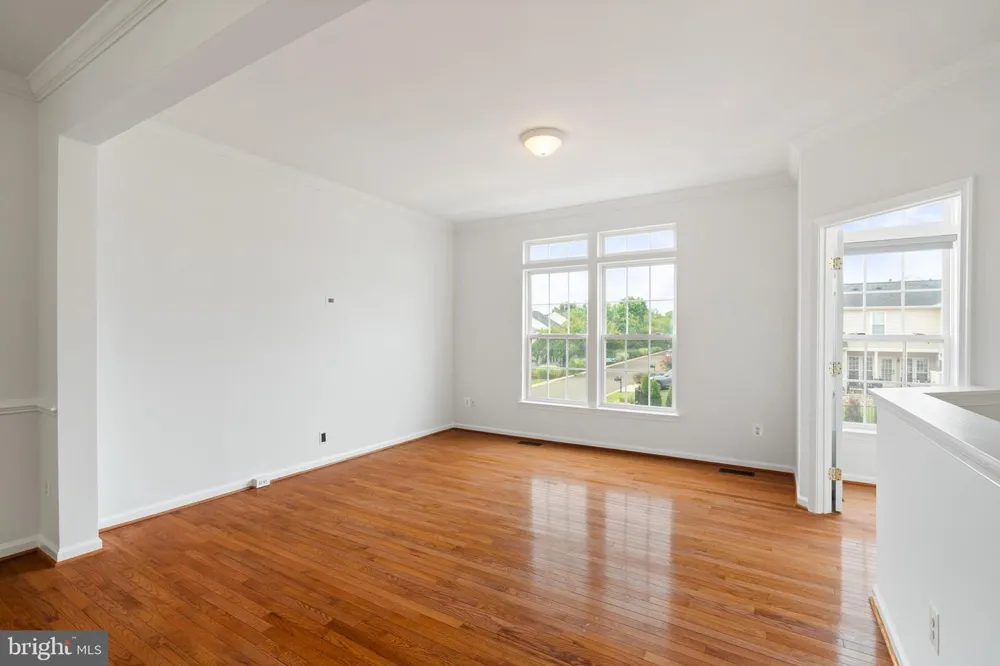 15056 DANEHURST CIRCLE Gainesville, VA 20155