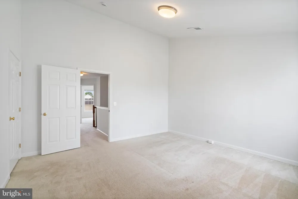 15056 DANEHURST CIRCLE Gainesville, VA 20155