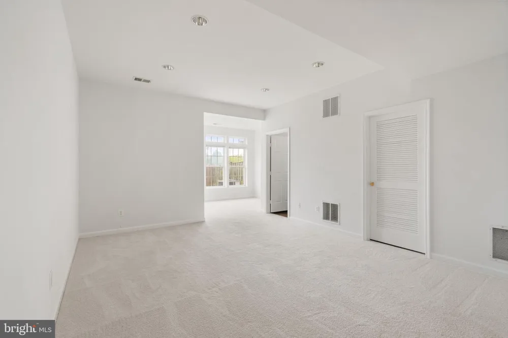 15056 DANEHURST CIRCLE Gainesville, VA 20155