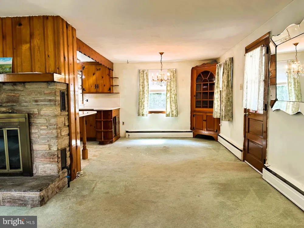 19 CEPP ROAD Perkiomenville, PA 18074