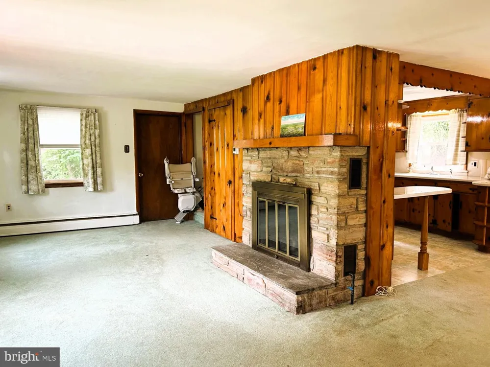 19 CEPP ROAD Perkiomenville, PA 18074