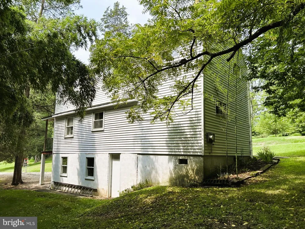19 CEPP ROAD Perkiomenville, PA 18074