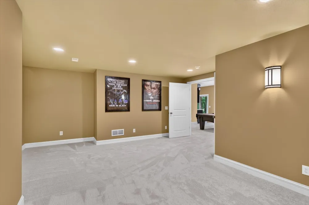 5284 Tillman Drive Kalamazoo, MI 49009