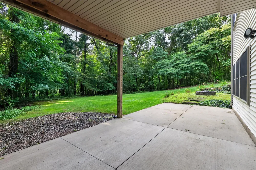 5284 Tillman Drive Kalamazoo, MI 49009