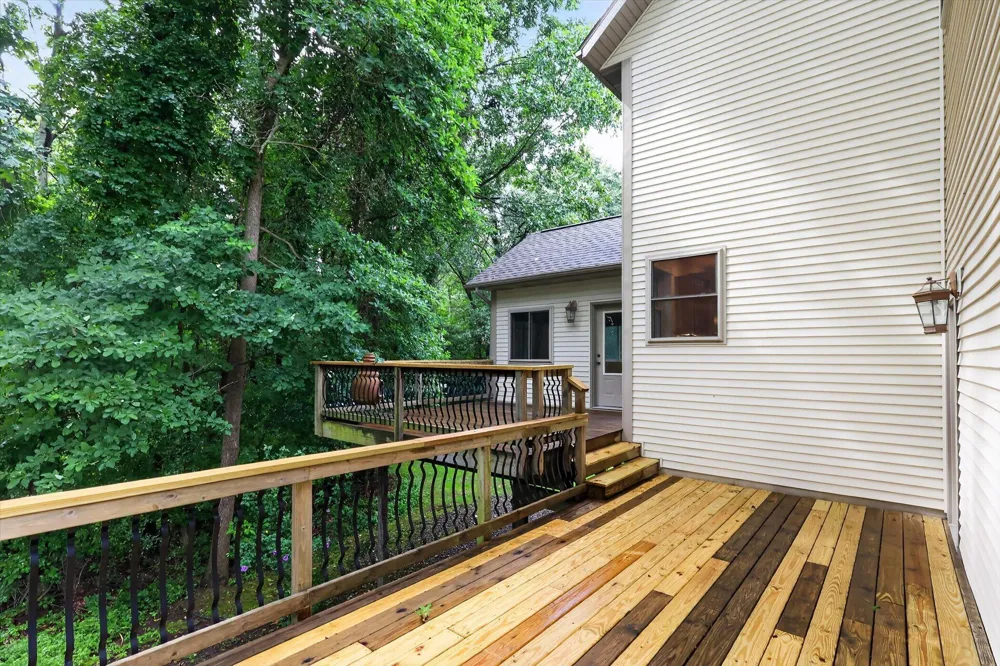 5284 Tillman Drive Kalamazoo, MI 49009