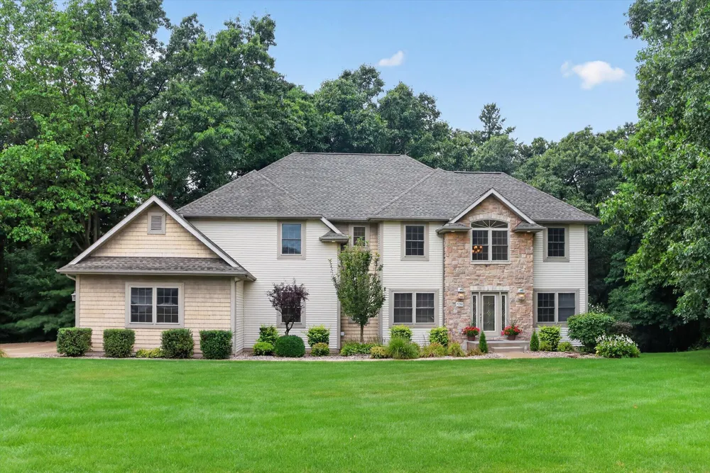 5284 Tillman Drive Kalamazoo, MI 49009