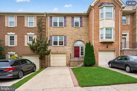 7427 SALFORD COURT