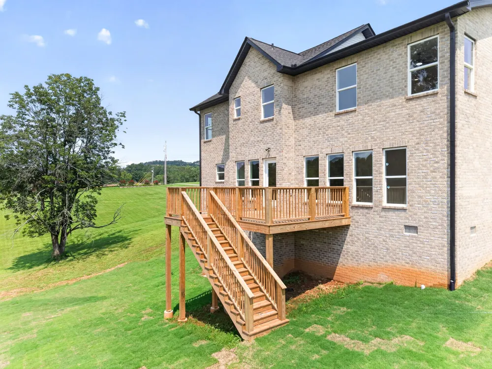 4560 Twin Creeks Dr Cookeville, TN 38506