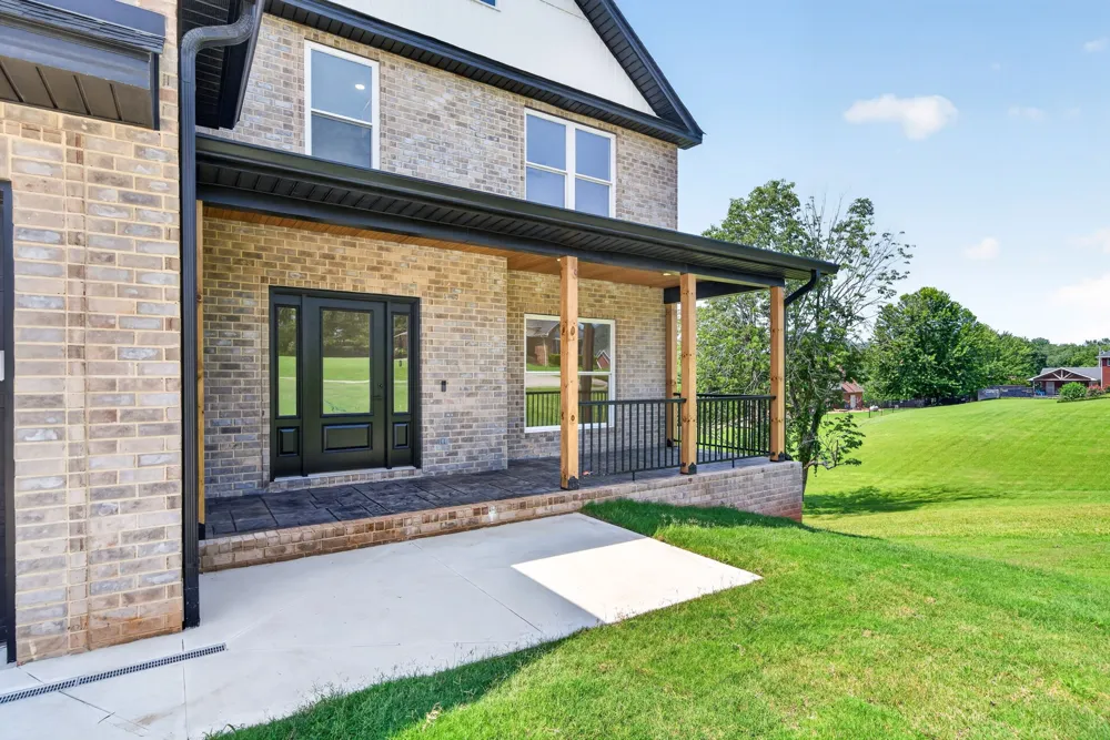 4560 Twin Creeks Dr Cookeville, TN 38506