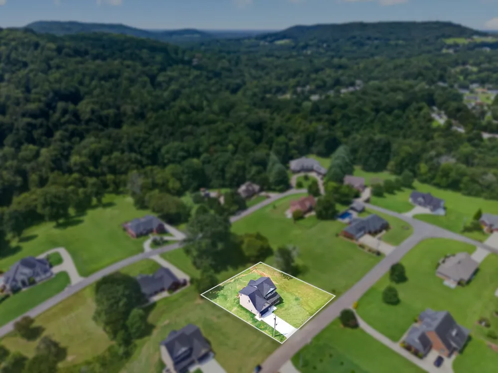 4560 Twin Creeks Dr Cookeville, TN 38506