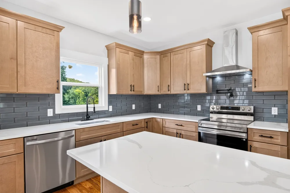 4560 Twin Creeks Dr Cookeville, TN 38506