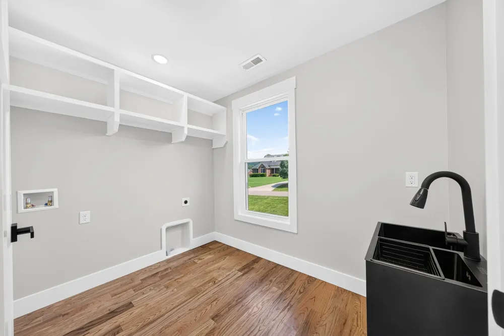 4560 Twin Creeks Dr Cookeville, TN 38506