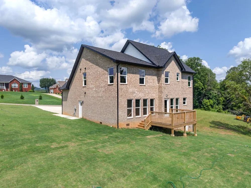 4556 Twin Creeks Dr Cookeville, TN 38506