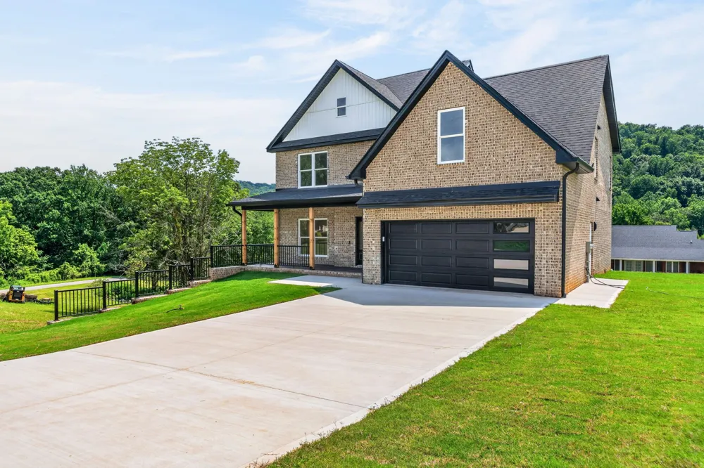4556 Twin Creeks Dr Cookeville, TN 38506