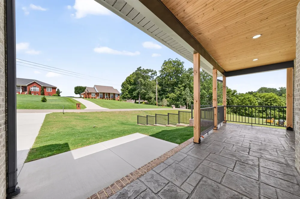 4556 Twin Creeks Dr Cookeville, TN 38506