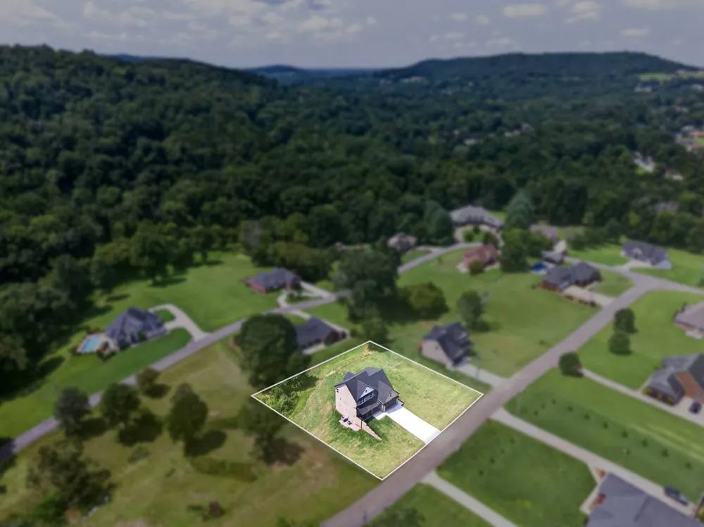 4556 Twin Creeks Dr Cookeville, TN 38506