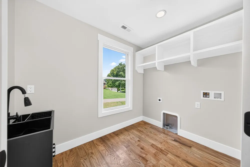 4556 Twin Creeks Dr Cookeville, TN 38506