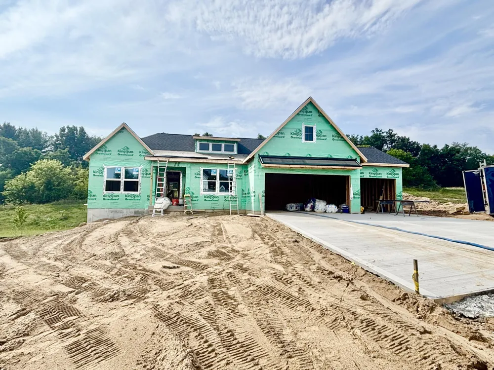 8332 Kettle Oak Drive SE Caledonia Township, MI 49302