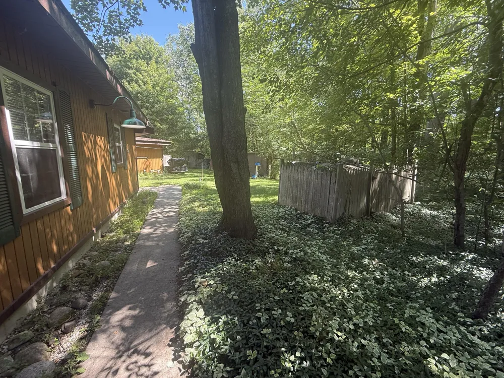 2591 Tonawanda Road Unknown, MI 49637