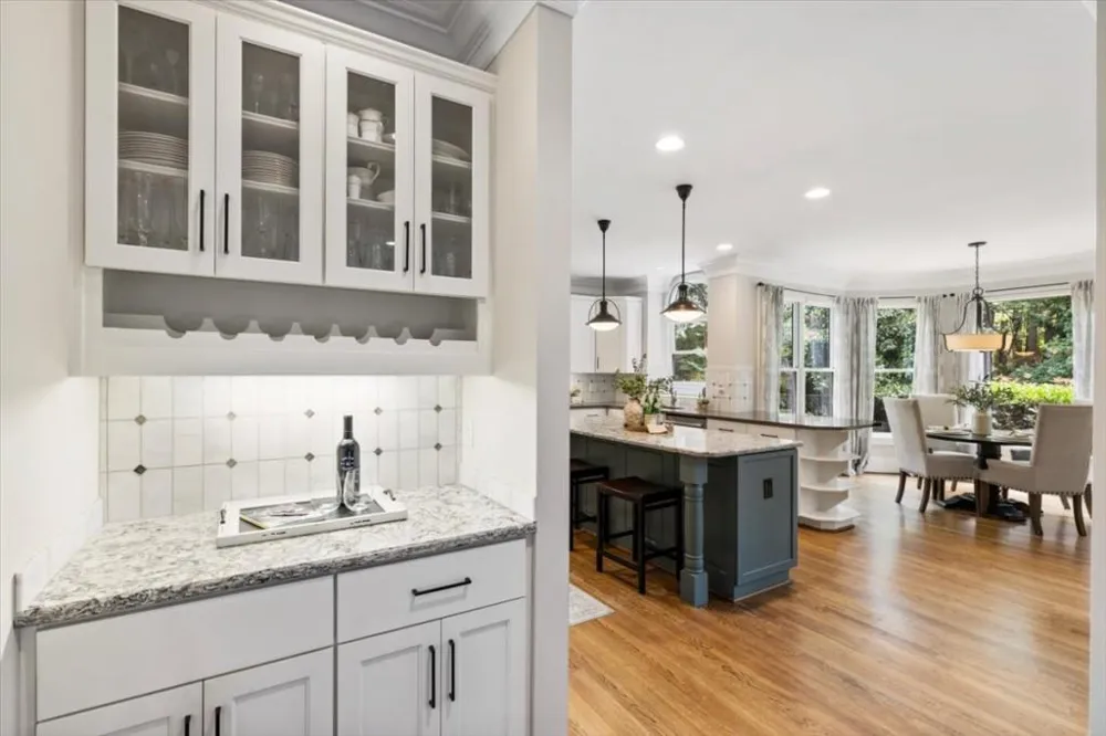 555 Treyburn View Milton, GA 30004