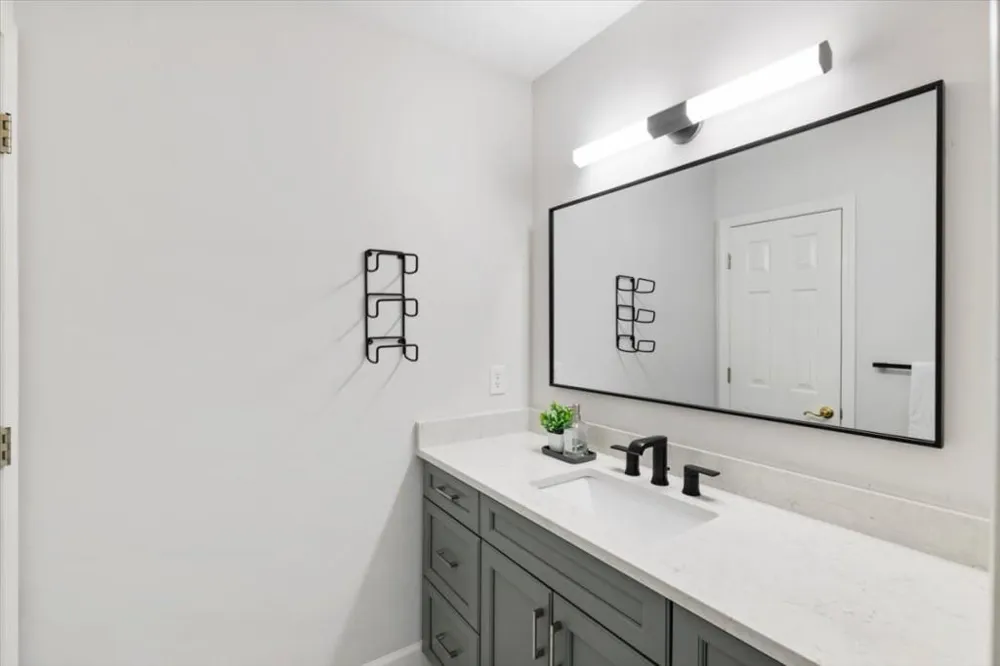 555 Treyburn View Milton, GA 30004
