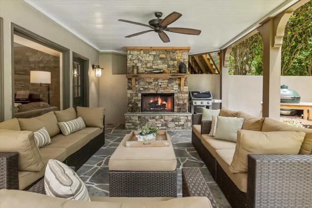 555 Treyburn View Milton, GA 30004