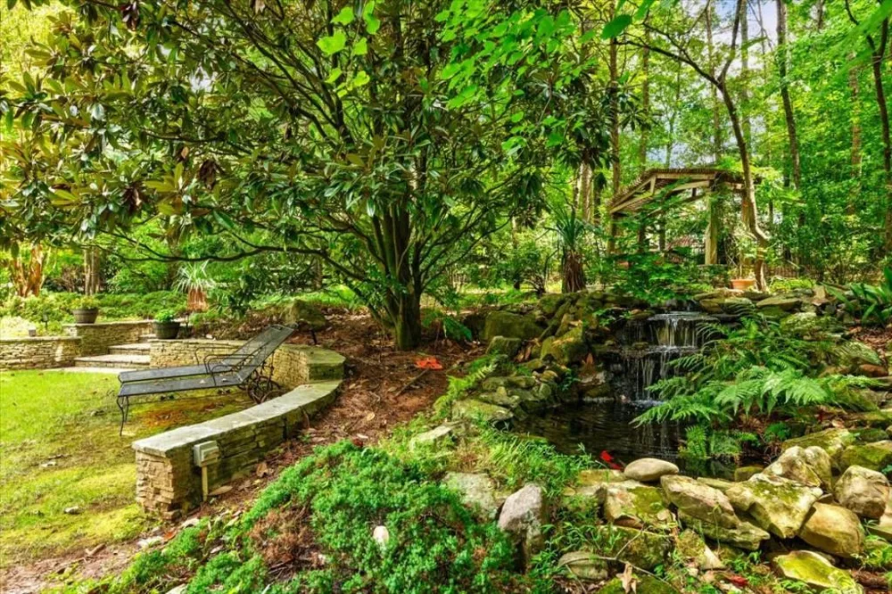 555 Treyburn View Milton, GA 30004